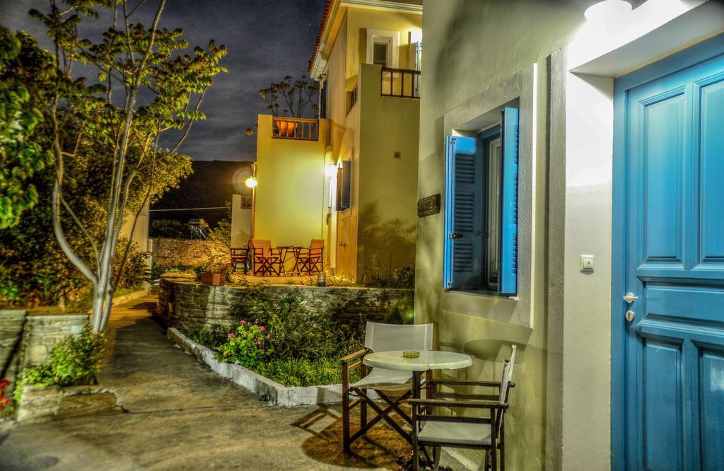 Mainades Maisonettes & Studios Ménites 外观 照片
